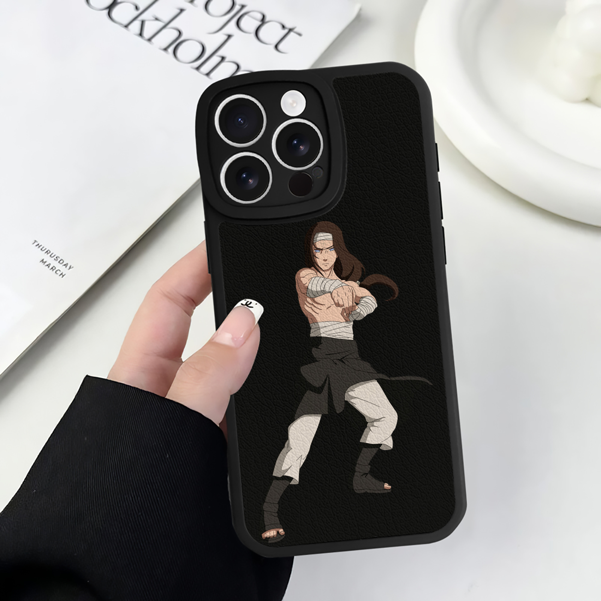 （画像用） NARUTO -ナルト- 日向ネジ Hyūga Neji 【iPhone 16シリーズ対応】シリコンスマホケース（レザー調） 材質：シリコン